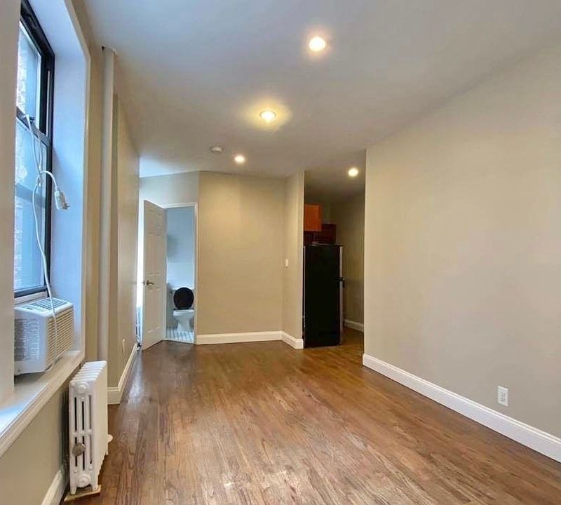 1st image of 413 E 70th St #21B