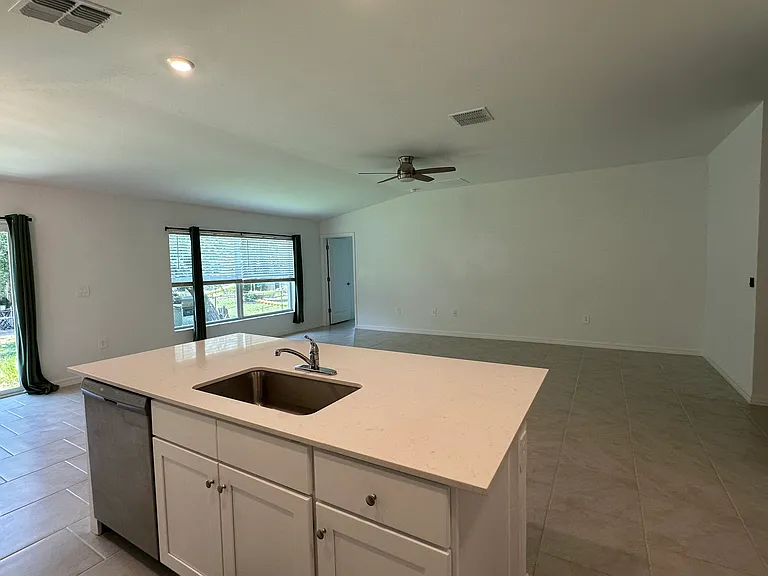 20207 Benton Ave — Photo 11