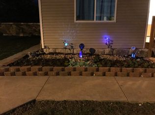 1409 Grove St, Burlington, IA 52601