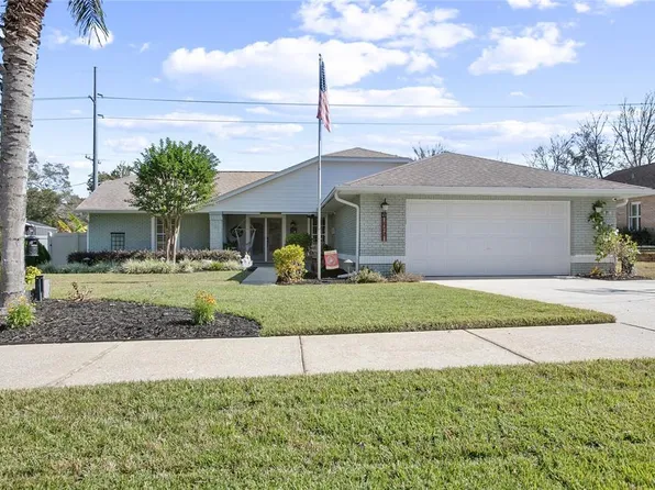 872 Arawana Dr, Orange City, FL 32763