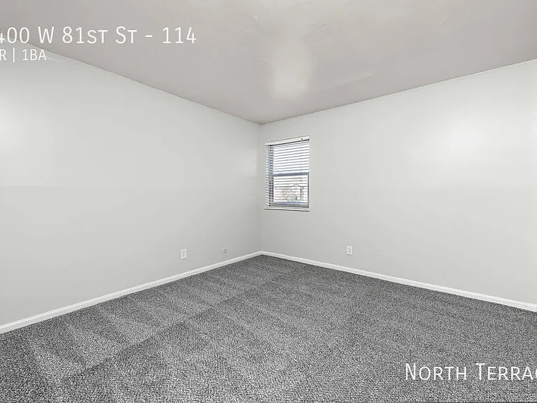 9400 W 81st St #114 — Photo 8