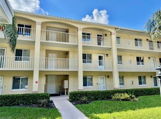 3695 Amberly Cir APT E305, Naples, FL 34112