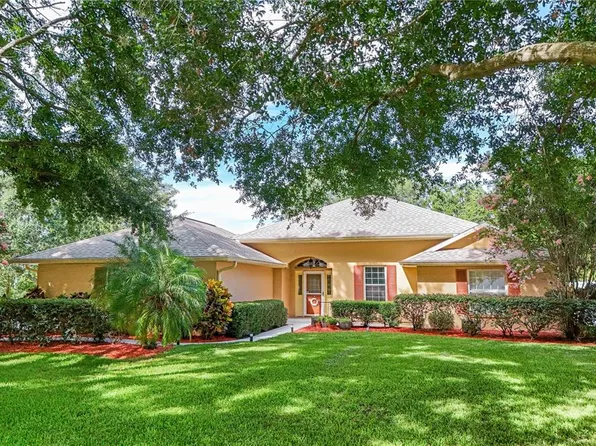 13545 Oak Bend Dr, Grand Island, FL 32735