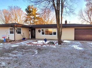 1515 W Maumee St, Angola, IN 46703