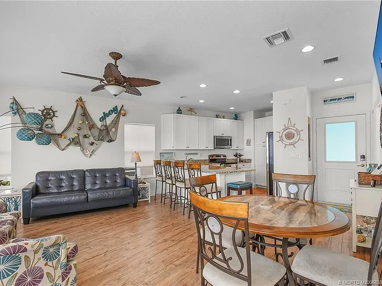10701 S Ocean Dr #644 — Photo 28