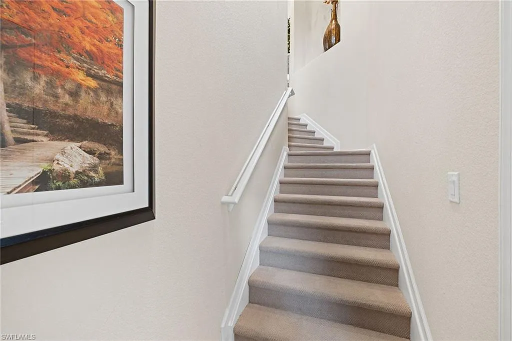 2 bed, 2.0 bath, 2040 sqft, $8,000 — Photo 4