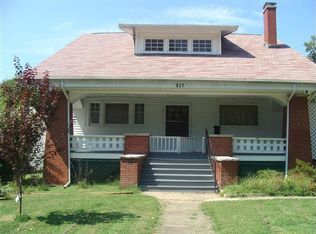827 S Fremont Ave, Springfield, MO 65804