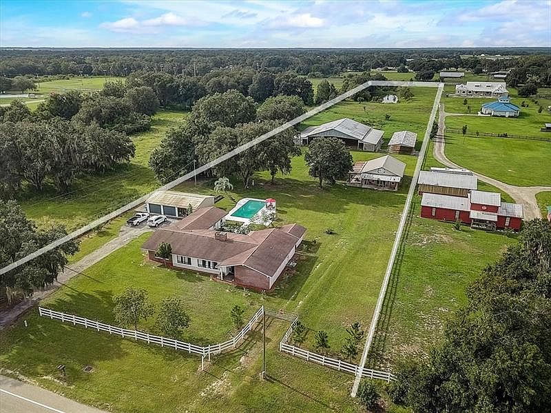 7820 Lithia Pinecrest Rd, Lithia, FL 33547 Zillow
