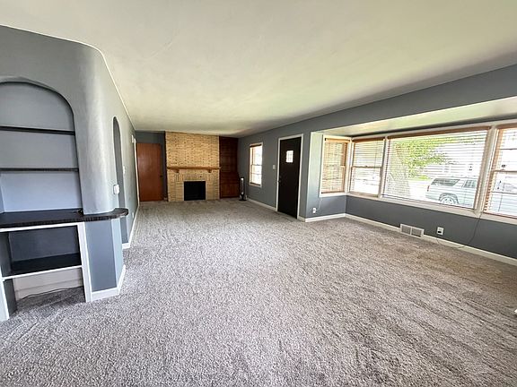 2nd image of 849 N 20th St
