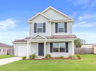 203 Coles Creek Dr, Carencro, LA 70520