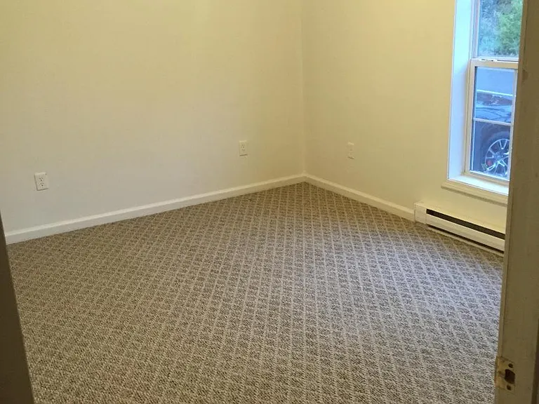 3rd Bedroom New Carpet