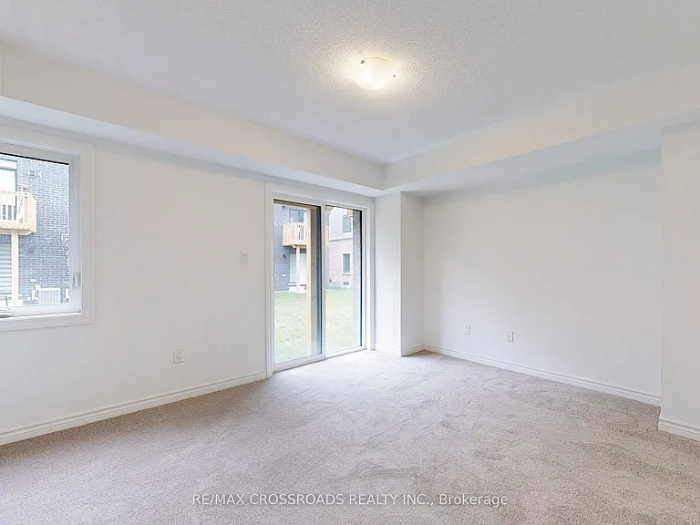 781 Kootenay Path — Photo 24