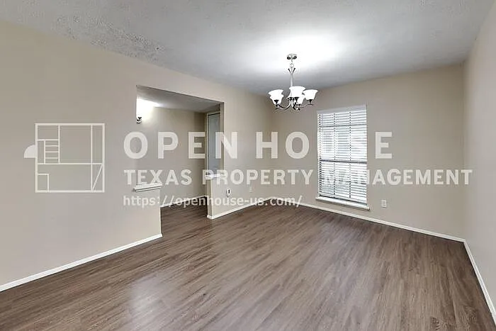 1641 Cumberland Trl — Photo 5