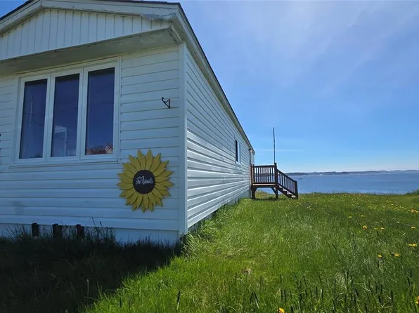 25 Ragged Point Road, Twillingate, NL A0G4M0