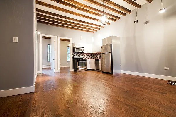 Rented by MySpaceNYC | media 15