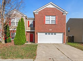 2910 Holiday Way, Greenwood, IN