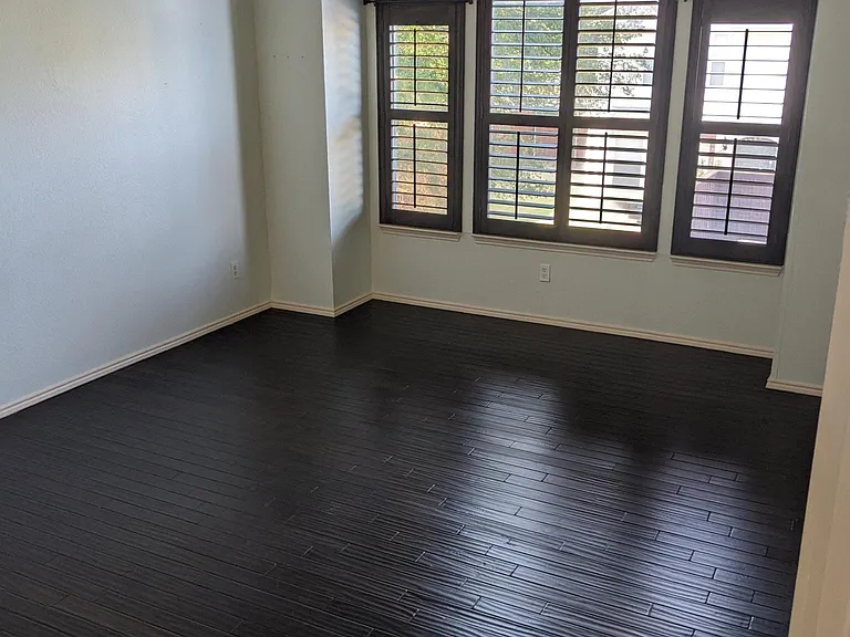 5001 Highlands Dr — Photo 25