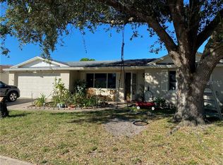 8901 Windsong Ln, Port Richey, FL 34668