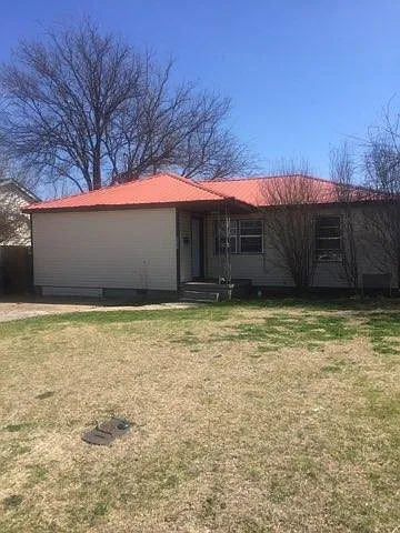 2503 NW Prentice Ave — Photo 1