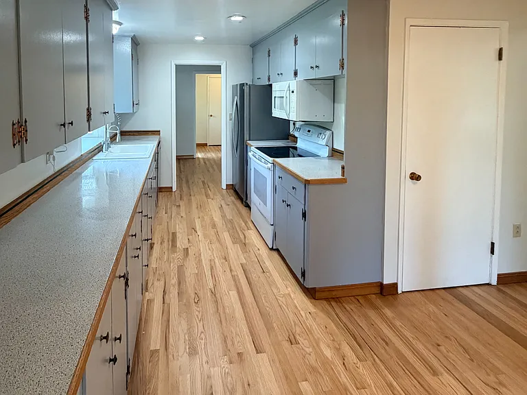 28650 Kent Black Diamond Rd SE — Photo 9