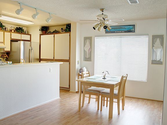 2nd image of 522 N Via Colinas