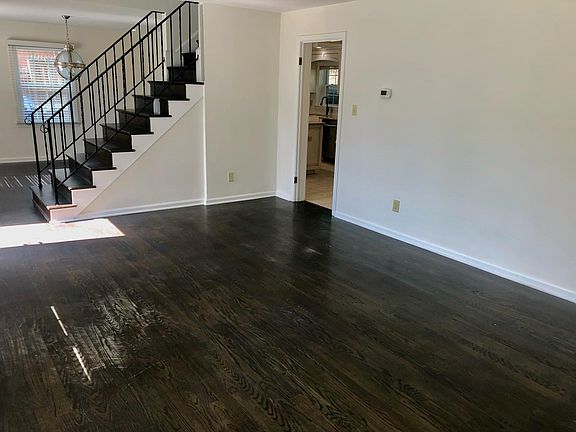 5th image of 2341 N Dickerson St
