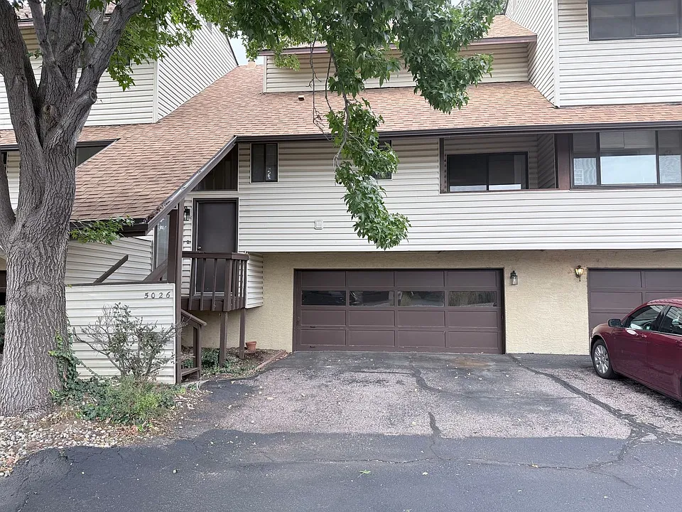 5026 Masheena Ln