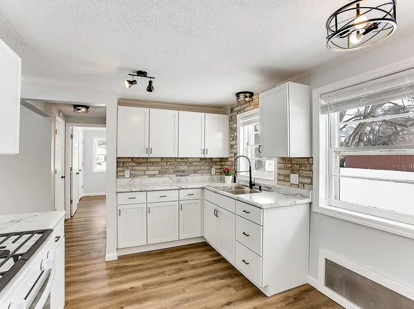 1690 2nd Ave, Newport, MN 55055