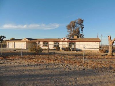 5476 Begonia Rd, Phelan, CA, 92371