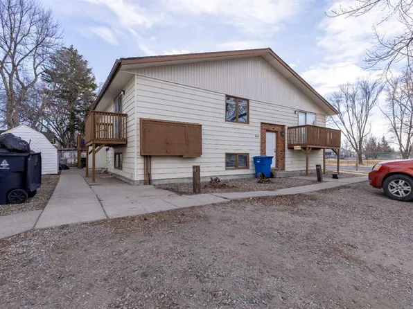 503 16th St N, Lethbridge, AB T1H 3A5