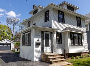 230 Laurelton Rd, Rochester, NY 14609