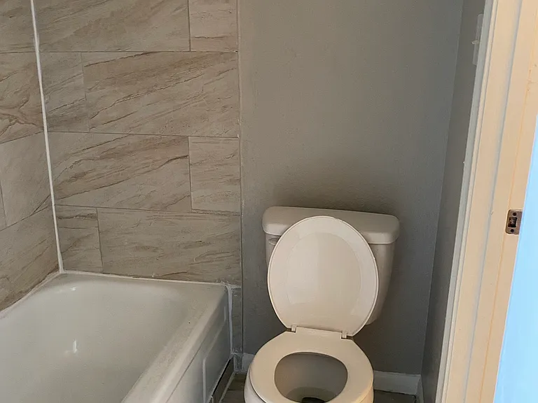 3413 Lantern Ln — Photo 18
