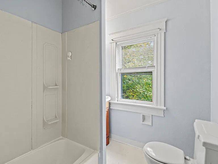906 Grandview St #906 — Photo 19