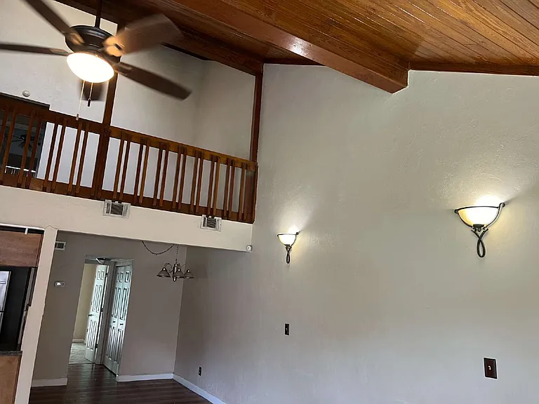 4008 Chipola St — Photo 14