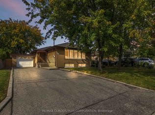 122 Wyndale Dr, Toronto, ON M6L1G3