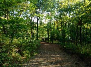 1460 Center Star Rd, Columbia, TN 38401