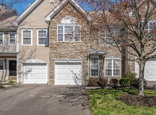 47 Battalion Dr, Basking Ridge, NJ 07920
