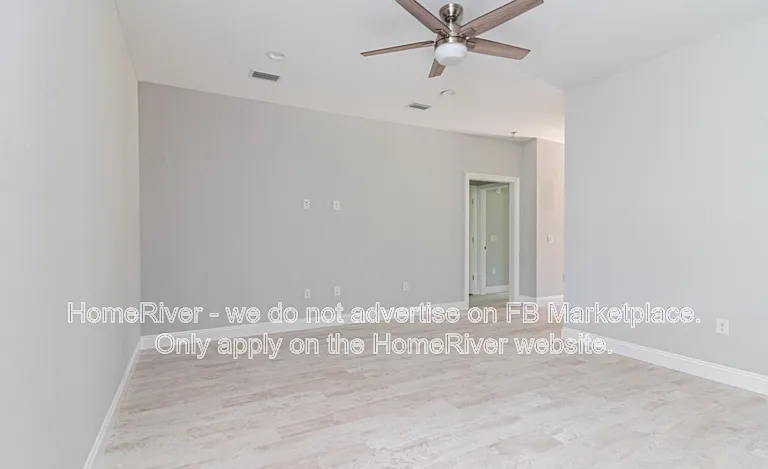 5359 Maverick Ln — Photo 4