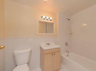 605 Rockaway Ave #312, Valley Stream, NY 11581