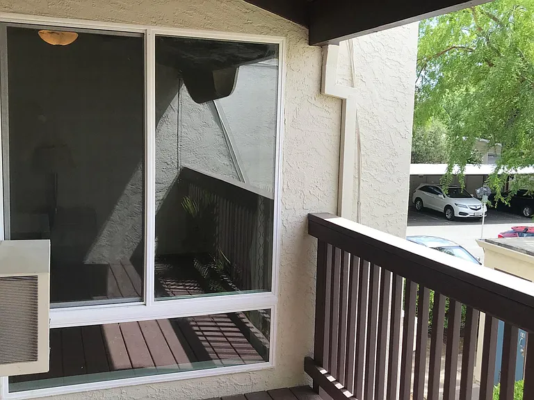 2600 Laguna Cir #E — Photo 24
