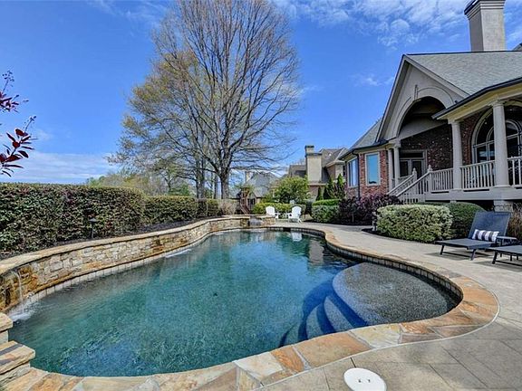 4th image of 3322 Forest Vista Dr