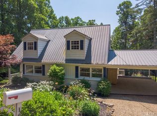 199 Hillcrest Cir, Franklin, NC 28734