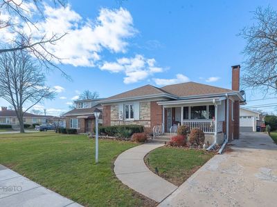 (Undisclosed Address), Westchester, IL, 60154