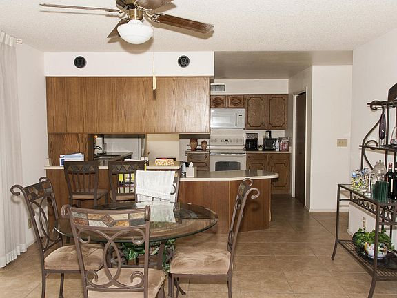 5th image of 4547 E Escondido Ave
