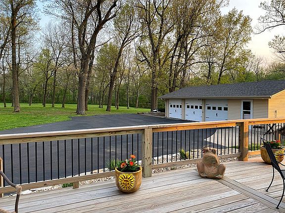 4th image of 9180 W Farm Road 60