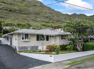452 Kahinu St, Honolulu, HI 96821