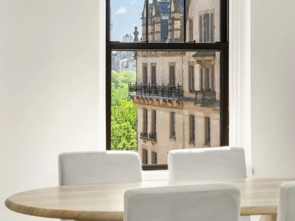 23 West 73rd Street 1001 image 3 of 13