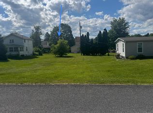 1404 Winterberry St, Altoona, PA 16602