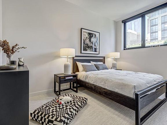 2nd image of 1498 15th St #407