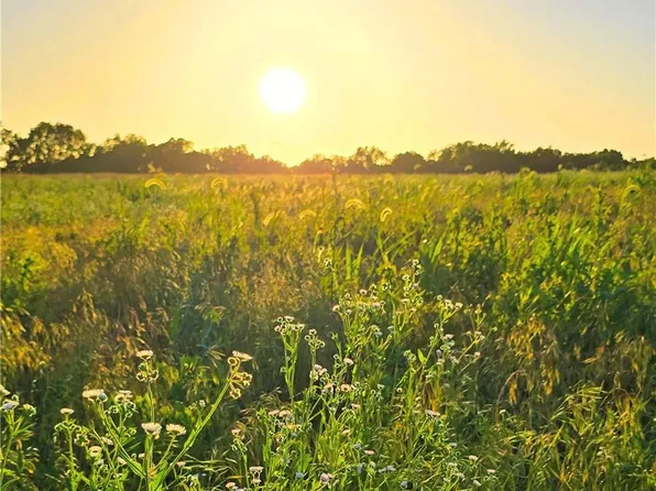 27722 S Groh Rd, Cleveland, MO 64734